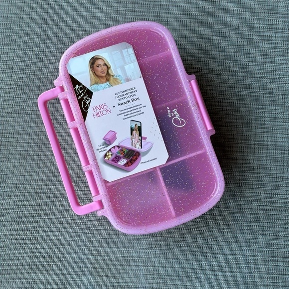 Paris Hilton Light Pink Version Bento Snack Box Lunchbox & Gift With Purchase - Picture 3 of 12